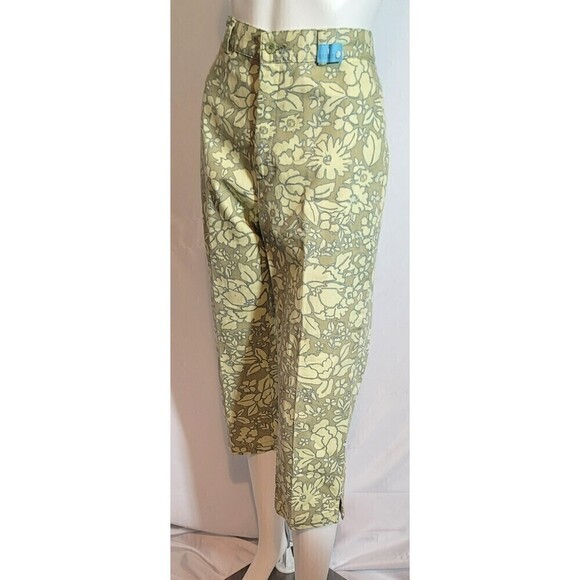 Dockers Floral Denim Capri Pants - Size 8P - Picture 3 of 11